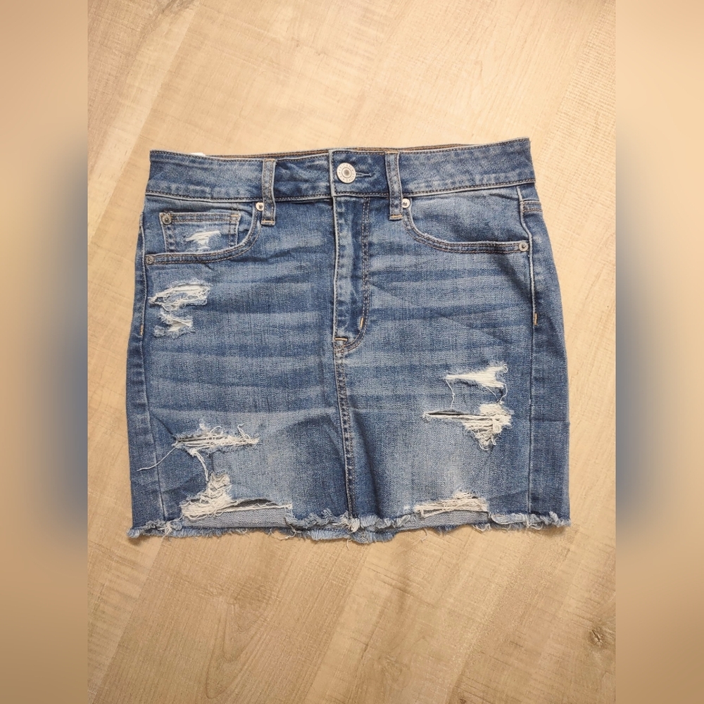 American Eagle Super Stretch Womens Denim Distressed Mini Skirt Size 6 Regular